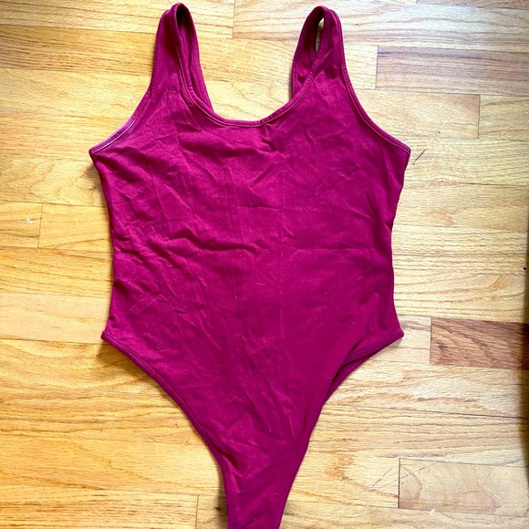 Body suit - Picture 2 of 3